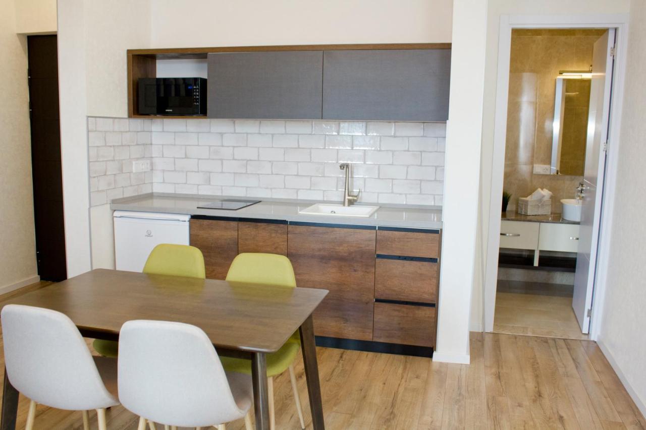 Aura Sameba, Luxury Apartment Tbilisi Exterior foto